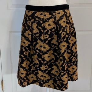 (LOFT) Knee Length Skirt